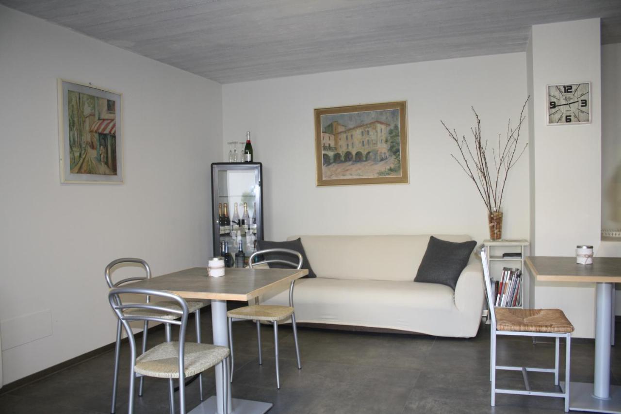 Cascina San Martino 3*